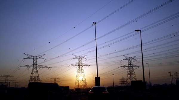 ربط محطات "براكة" الإماراتية للطاقة النووية مع شبكة كهرباء