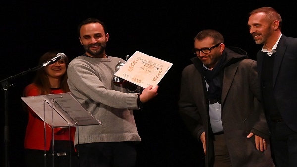 فيلم "الحارة" يفوز بجائزة لجنة التحكيم الكبرى في مهرجان أنوناي السينمائي بفرنسا
