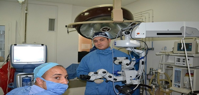 هيكل كمون : طبيب تونسي يقدم ابتكاره الجديد في مجال طب العيون في سويسرا