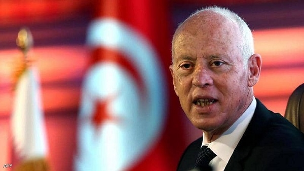الرئيس التونسي: هناك من يريد تحطيم الدولة وضرب مؤسساتها