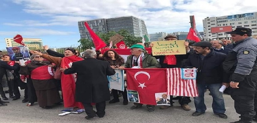 تونسيون يحبطون تطلعات الرئيس التركي
