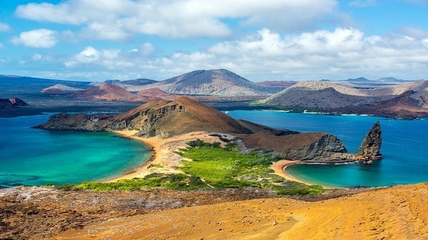 جزر "غالاباغوس"أول وجهة سياحية بعد جائحة كورونا