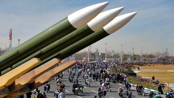 إيران تحذر إسرائيل من مغبة مهاجمة برنامجنا النووي "سيكلفها ذلك مليارات الدولارات"